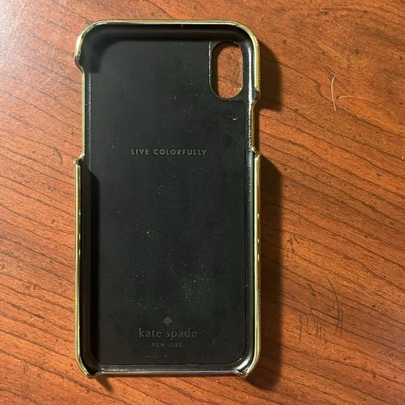 Kate Spade Rose Gold IPhone XR case - Picture 4 of 5